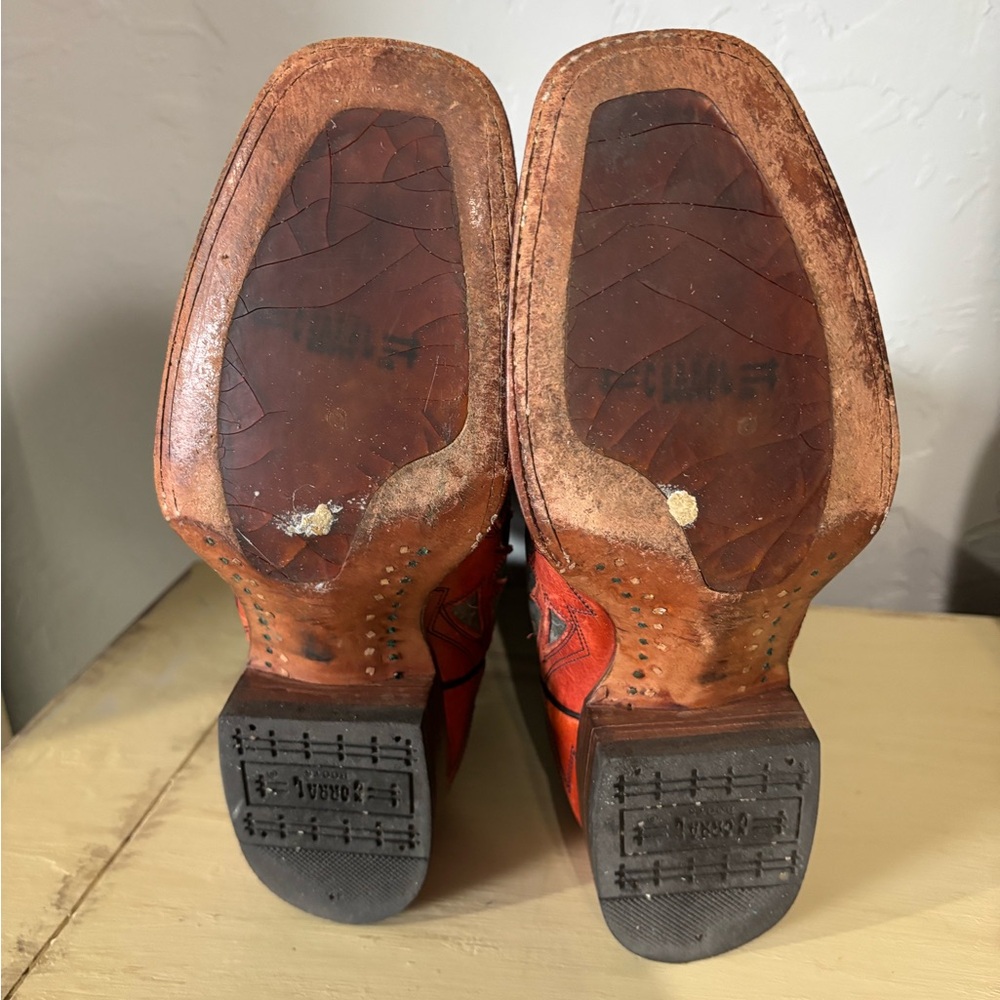 Oklahoma State (OSU) Pistol Pete cowboy Boots - Grey and Orange - Picture 4 of 4